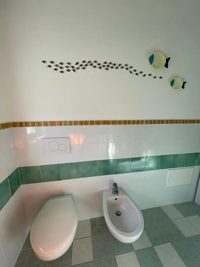 Casa Vacanze Profumo Di Mare La Caletta Italy