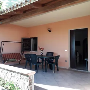Casa vacanze Casa Deledda, La Caletta